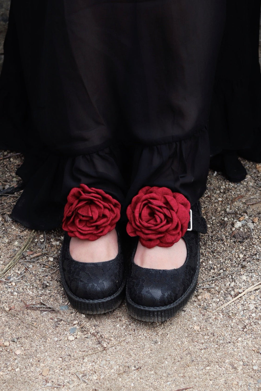 T.U.K. Shoes F3406L Black TUKskin Flower Lace Viva Low Mary Jane