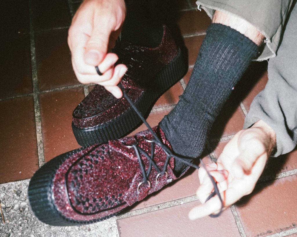 T.U.K. Shoes V3234 Burgundy Glitter Viva Mondo Creeper