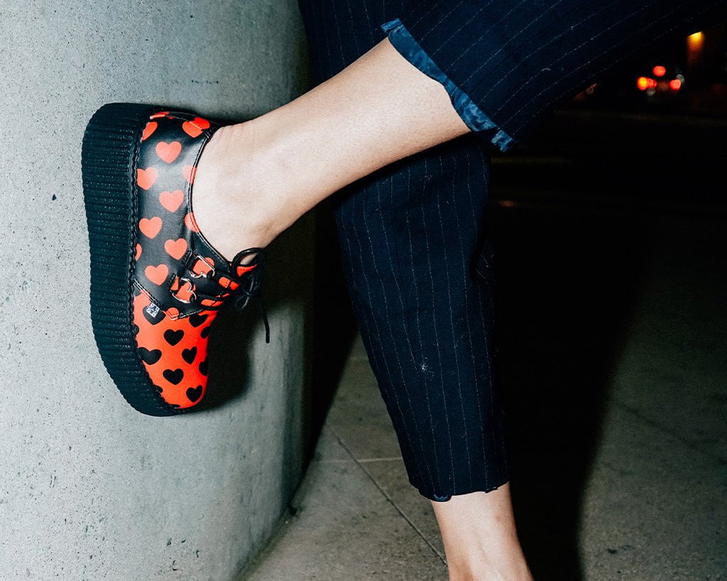 T.U.K. Shoes V3258 Black & Red Hearts Viva Mondo Creeper