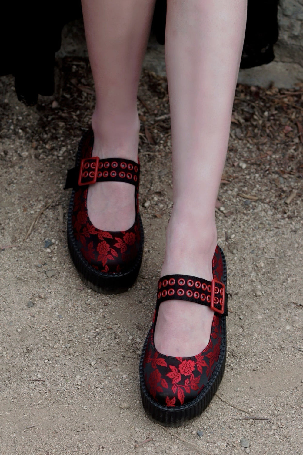 T.U.K. Shoes V3407L Black & Red Silk Flower Mondo Mary Jane