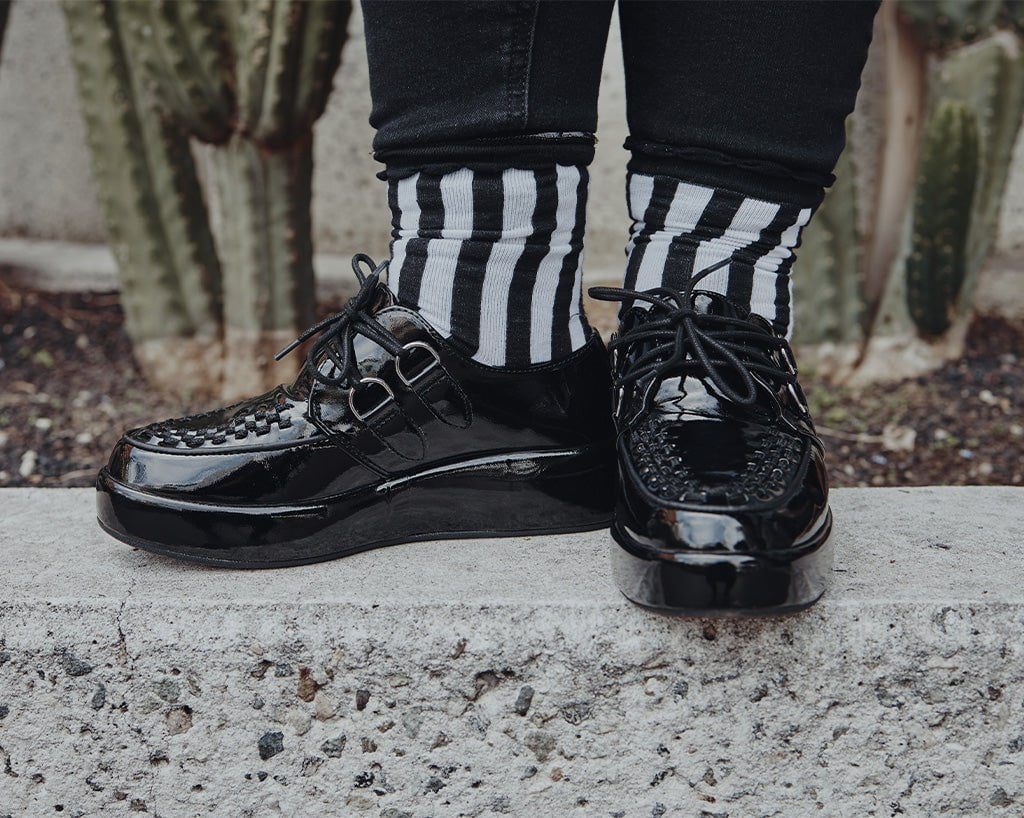 T.U.K. Shoes A3216 Black Liquid Viva Mondo Creeper