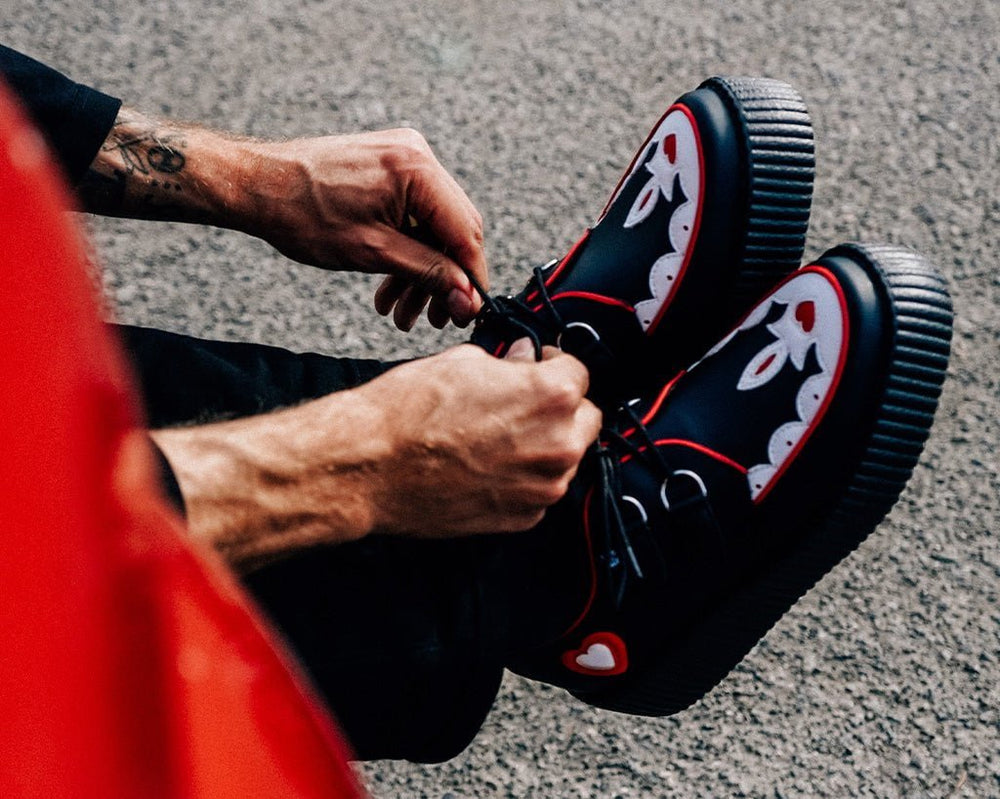 T.U.K. Shoes V3257 Black & Red Scallop Heart Viva Mondo Creeper