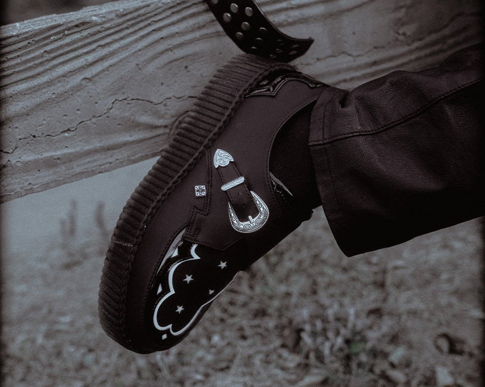 T.U.K. Shoes V3287 Black TUKskin Western Buckle Viva Mondo Creeper