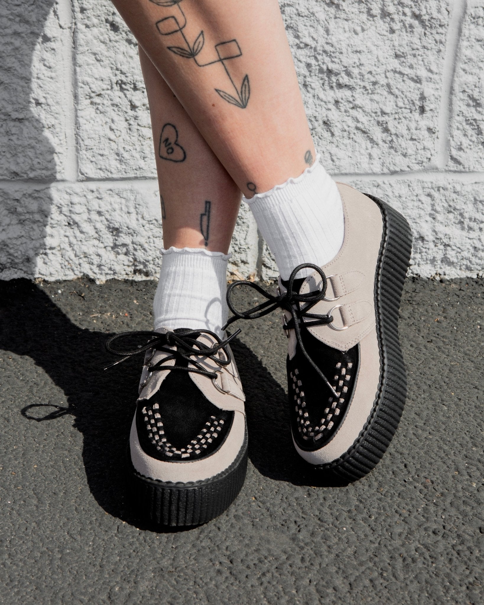 T.U.K. Shoes V3415 Taupe & Black Suede Viva Mondo Creeper