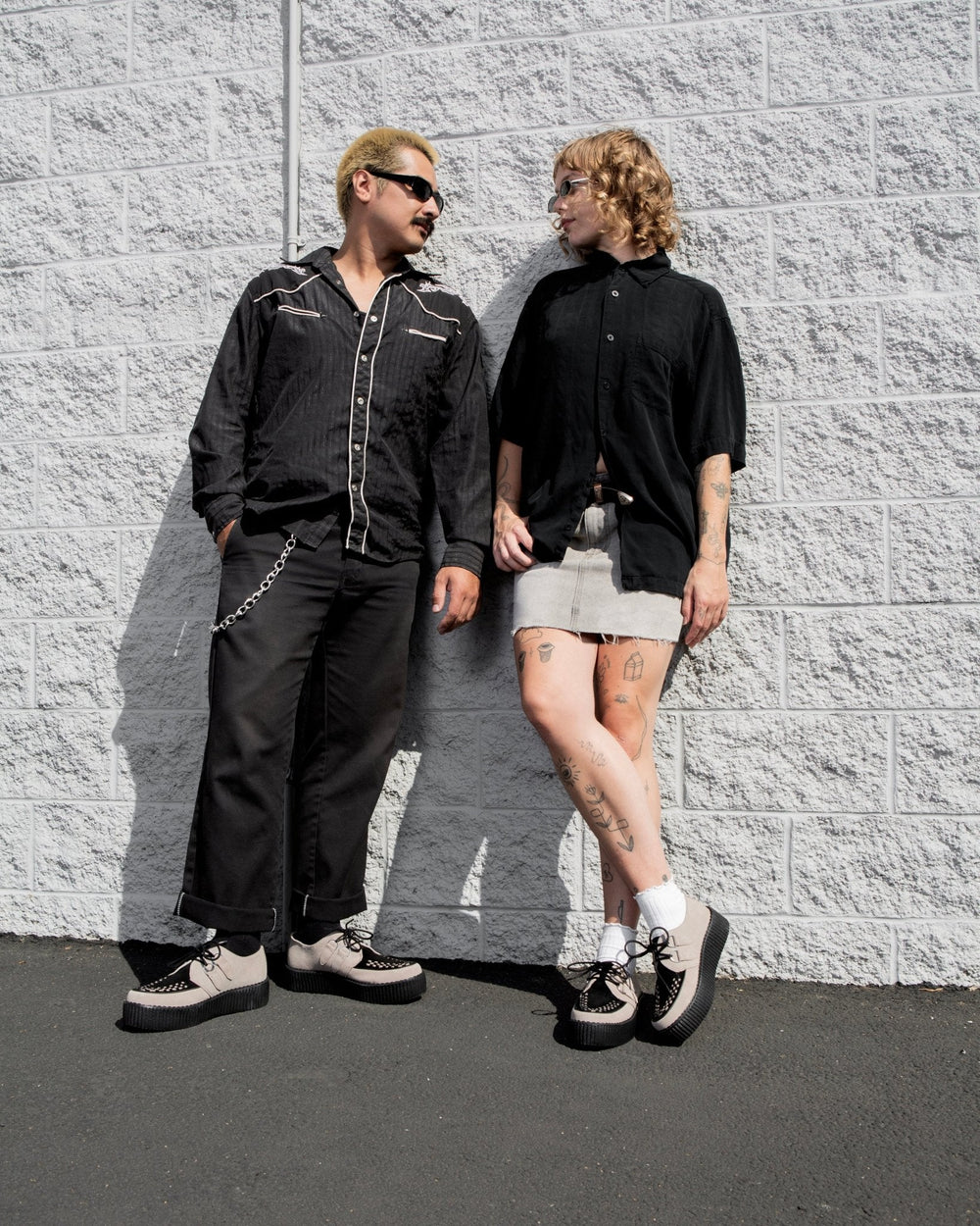 T.U.K. Shoes V3415 Taupe & Black Suede Viva Mondo Creeper