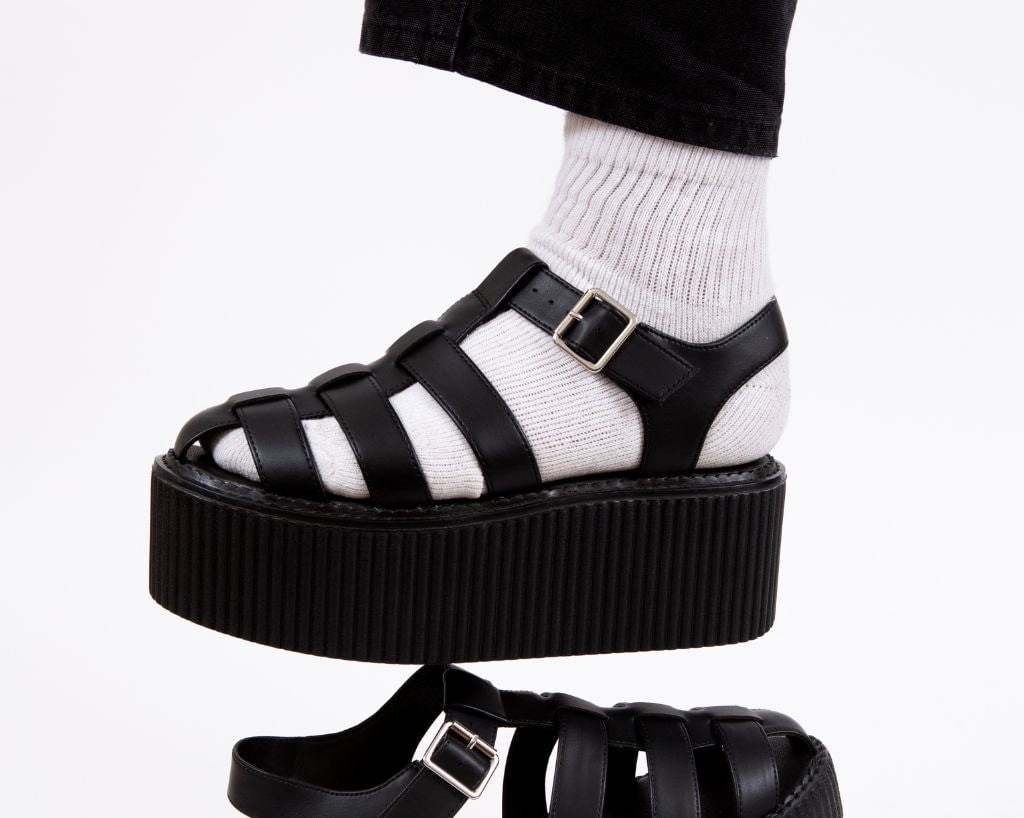 T.U.K. Shoes S3347 Black TUKskin Fisherman Strato Sandal