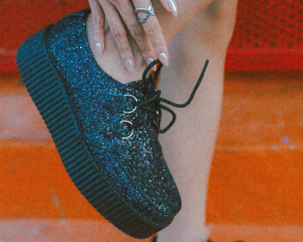 T.U.K. Shoes V3233 Midnight Glitter Viva Mondo Creeper