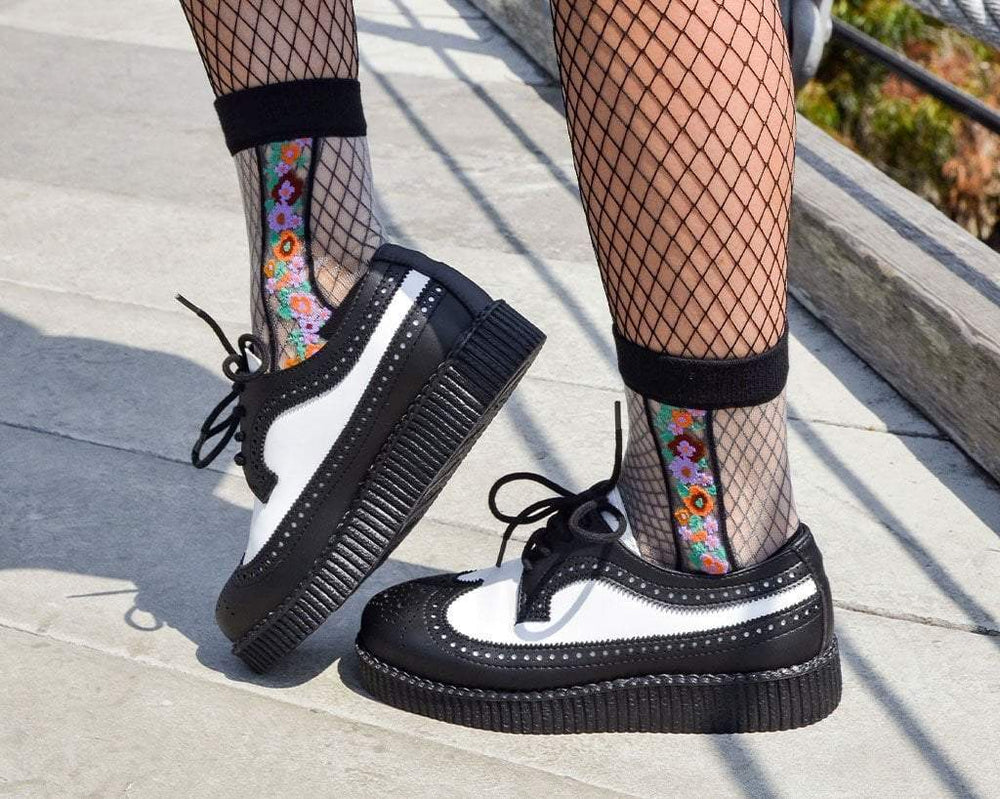 T.U.K. Shoes F9742 Black & White Wingtip TUKskin™ Viva Low Creeper